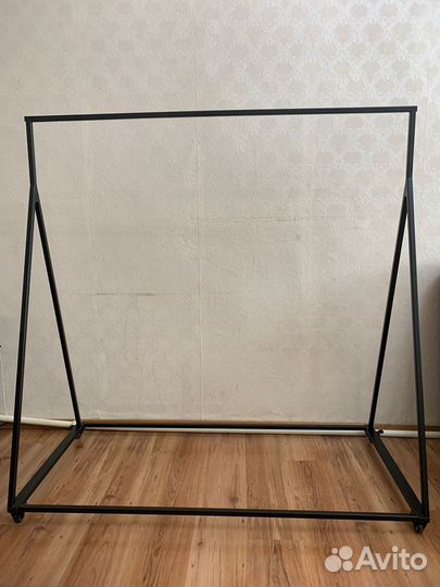 Вешалка напольная Рейл