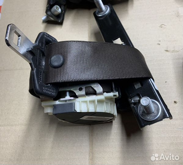 Ремни безопастности Land Rover Range Rover L322