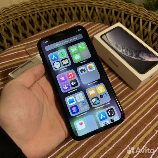 iPhone Xr, 64 ГБ