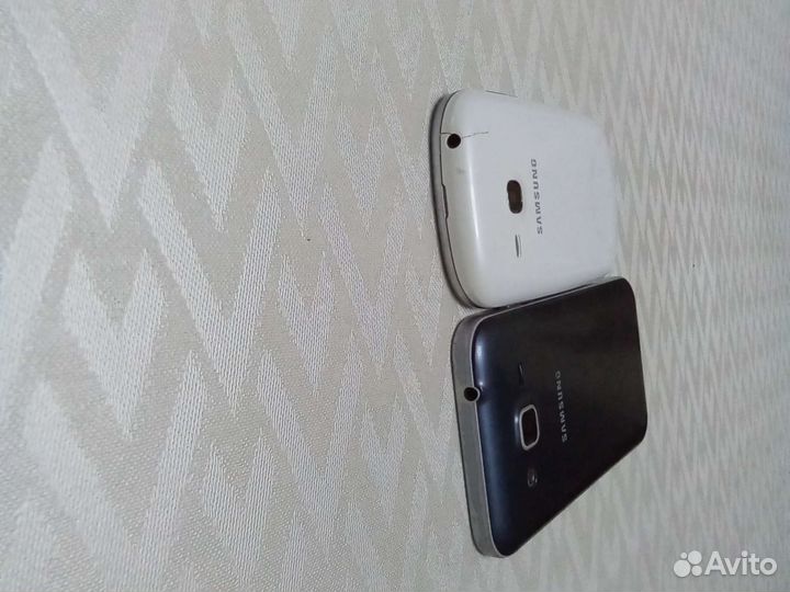 Телефон Samsung на запчасти и полностью