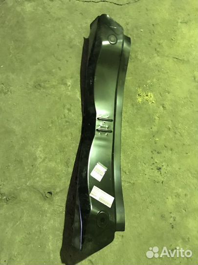 Панель задняя Renault Logan