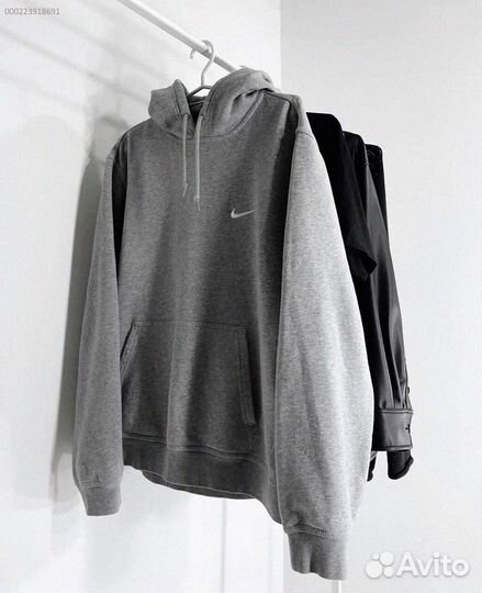 Удобство и стиль: женский спортивный образ