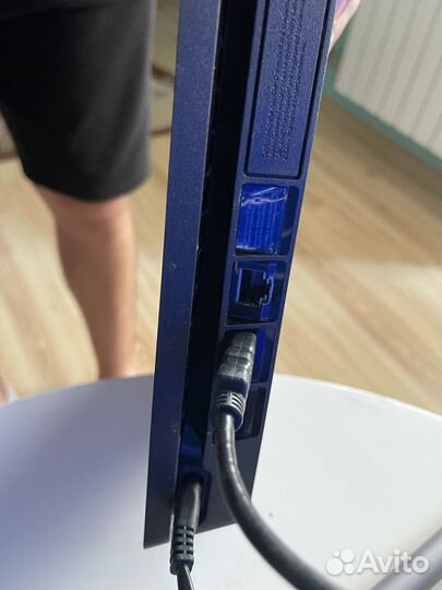Игровая приставка ps4 slim 1tb