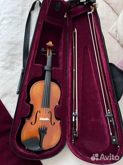 Скрипка Goronok Нова 1/2 (+футляр +мостик+смычки)