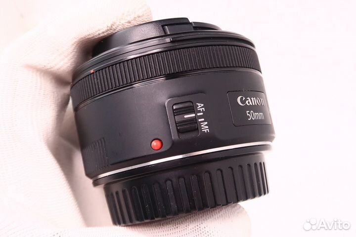 Объектив Canon EF 50mm f1.8 STM