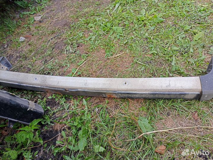 Бампер передний ваз 2121