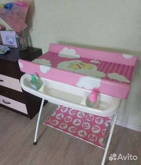 Ванна для купания с горкой и пеленальным столом