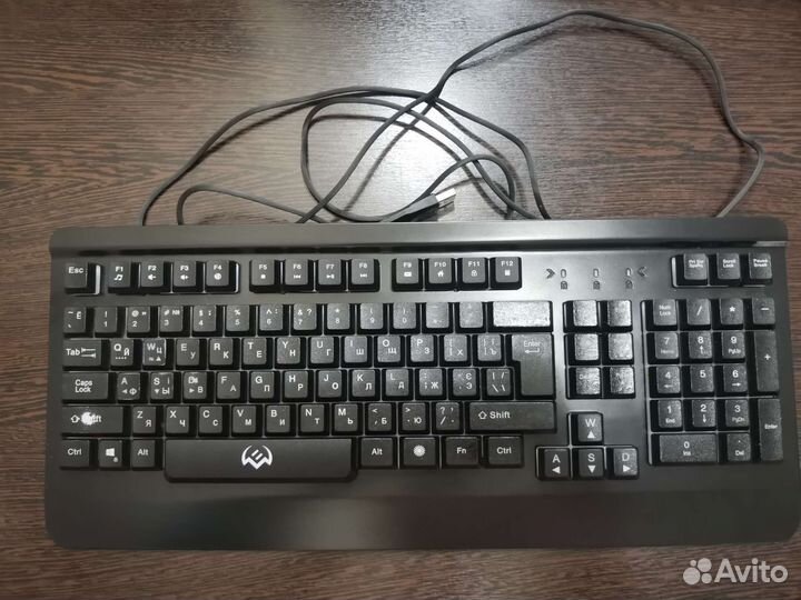 Игровая клавиатура с подсветкой