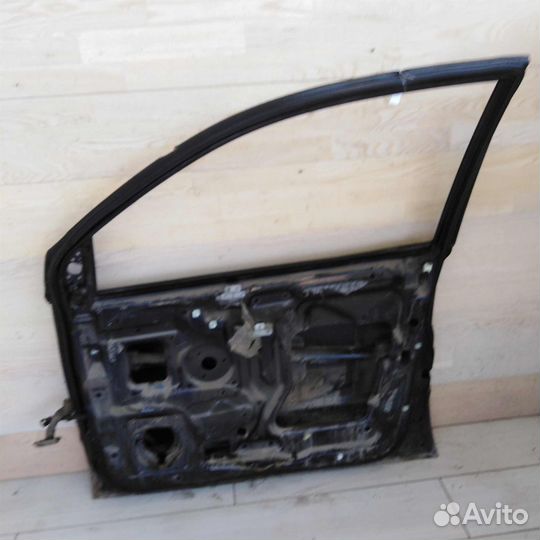 Дверь передняя правая Mitsubishi Space Star 04г.в