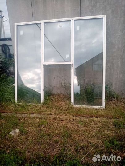 Окно большое новое