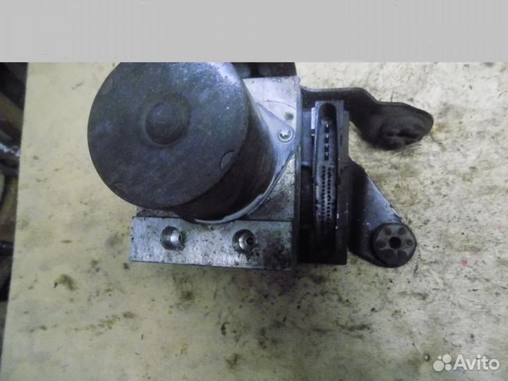 Блок ABS (насос) Megane II 2002-2009