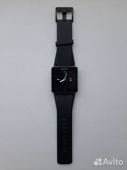 Smart часы sony SW2