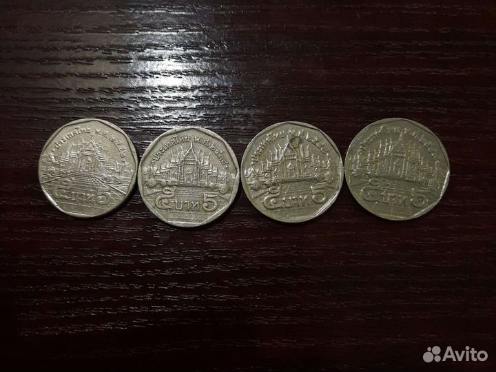 Таиланд за 4шт