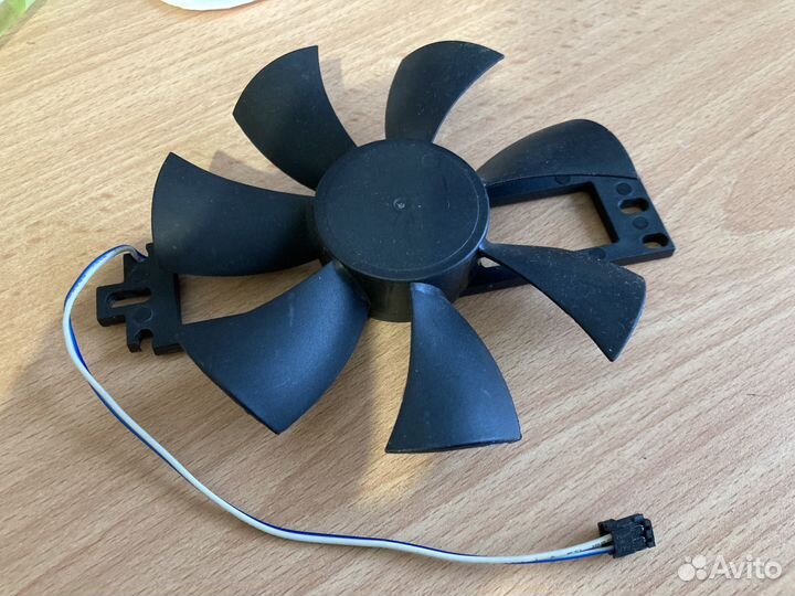 Кулер (вентилятор) от индукционной плиты