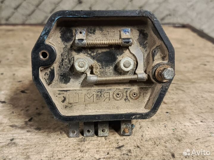 Реле регулятор на мотоцикл иж