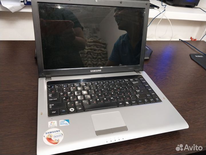 Ноутбук самсунг