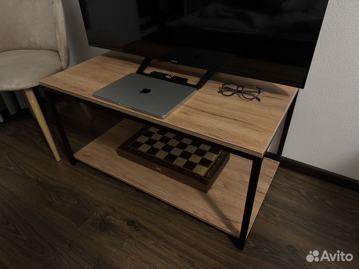 Журнальный стол