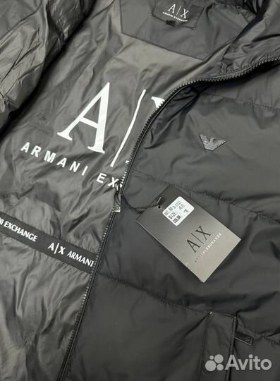Легкие куртки Armani удобные