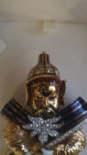 Самурай,брошь из золота и бриллиантов