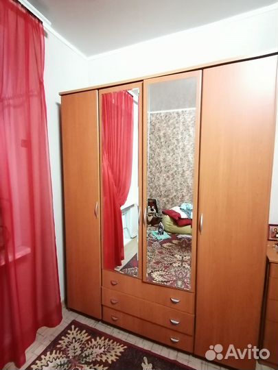 Спальный гарнитур