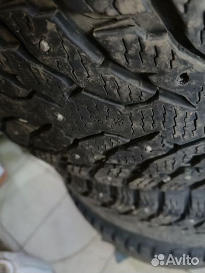 Nokian Tyres Hakkapeliitta 9 SUV 295/40 R21 111T