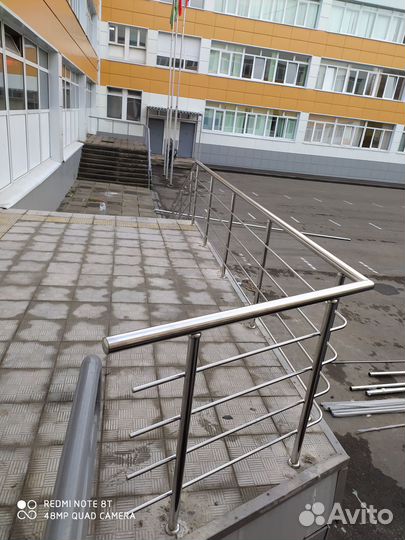 Перила для лестниц