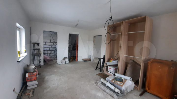 Дом 300 м² на участке 10 сот.