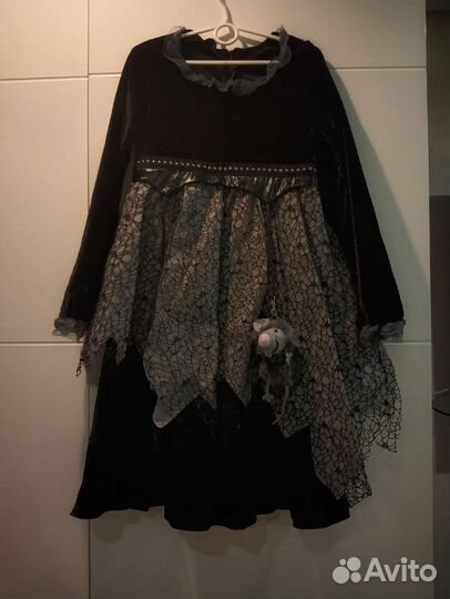 Новогодний костюм: ведьма с крысой