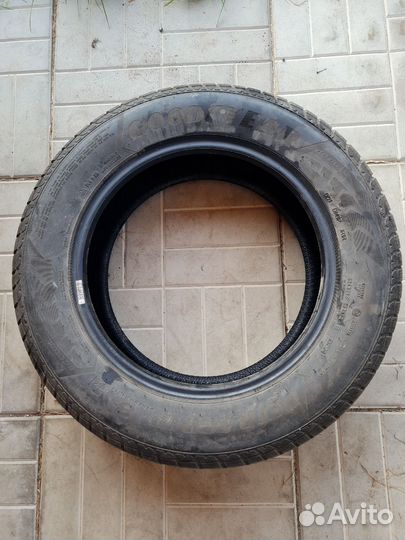 Goodyear UltraGrip 8 205/65 R16 95H