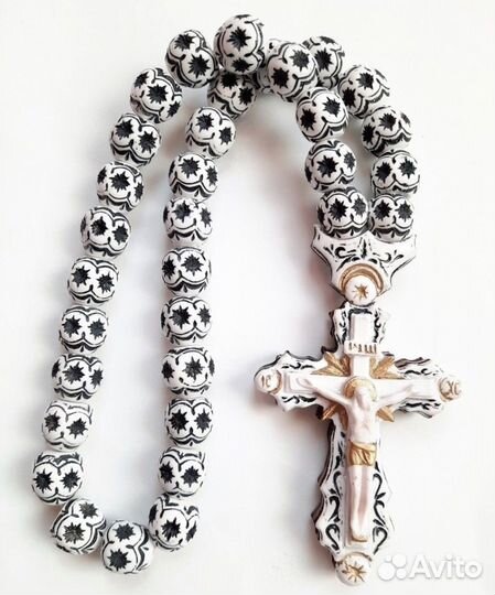 Крестик-подвеска в автомобиль