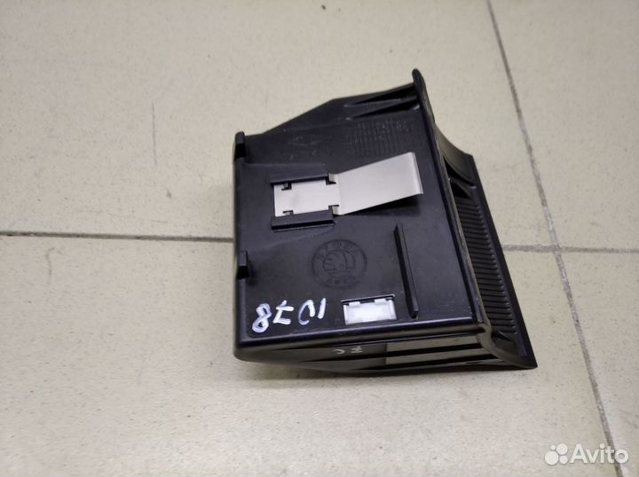 Пепельница передняя Octavia (A5 1Z) 2004-2013