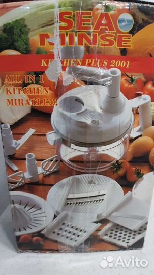Механический кухонный комбайн