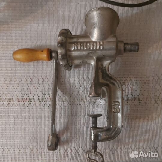 Мясорубка ручная СССР чугунная