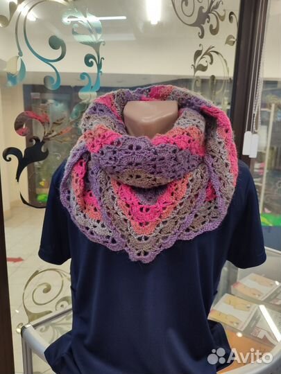 Шаль. Бактус. Ручная работа