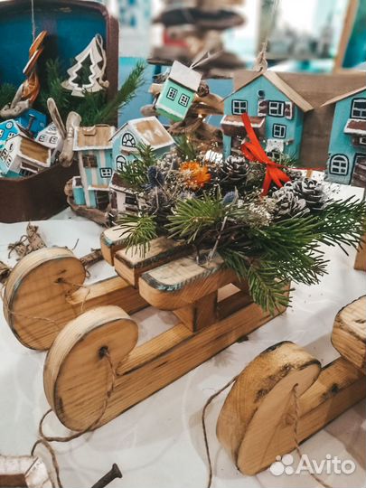 Санки игрушечные