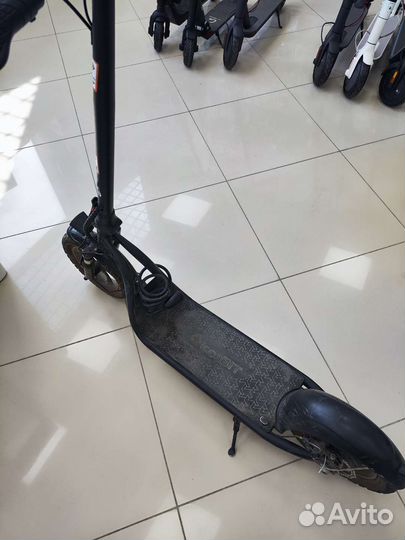 Электросамокат iconBIT Trident GT PRO (XLR3066)