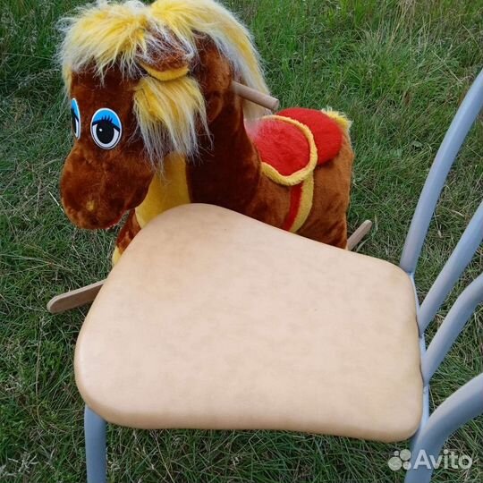 Лошадь качалка