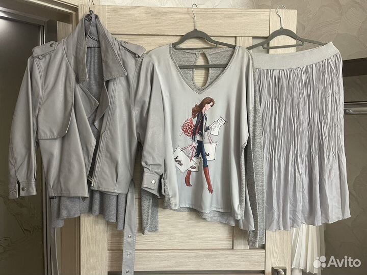 Продам женскую одежду