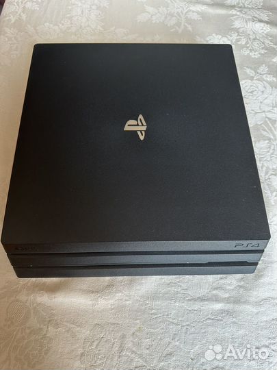 Sony playstation 4 pro 1tb
