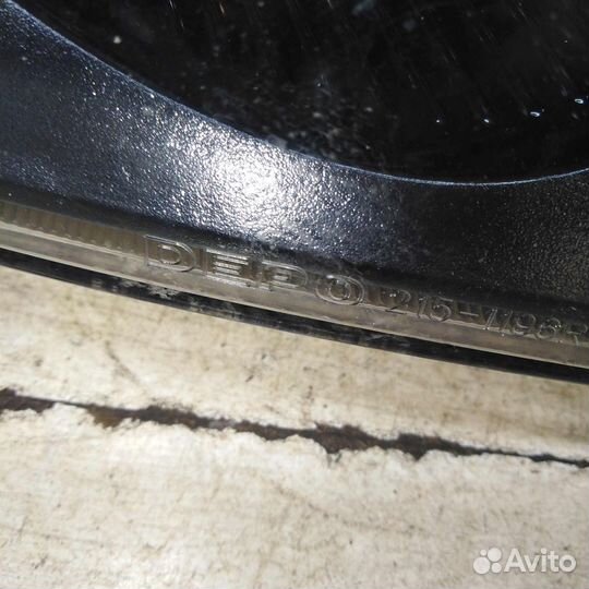 Фара правая Nissan Almera n16 неоригинал