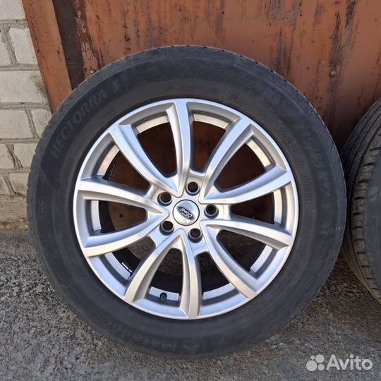 Matador MP 47 Hectorra 3 SUV 235/55 R17 103V