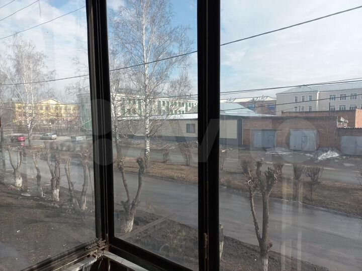 Комната 12,9 м² в 5-к., 2/3 эт.