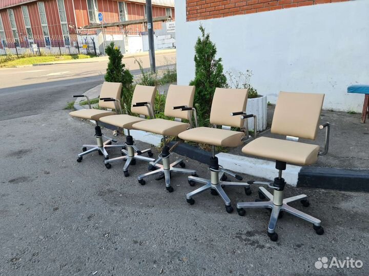 Парикмахерское кресло welonda Germany 5шт