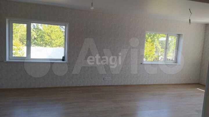 Дом 148 м² на участке 10 сот.