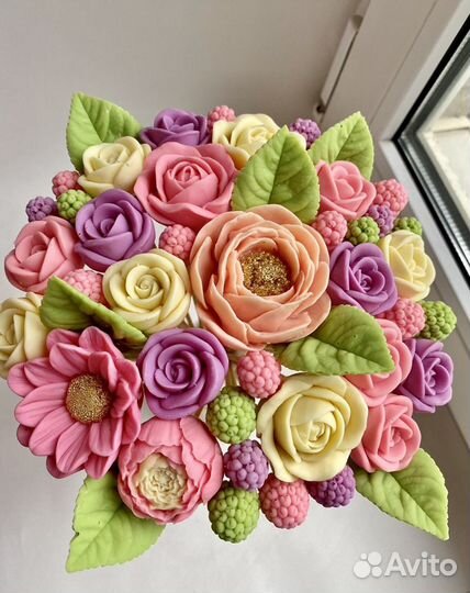 Цветы из шоколада