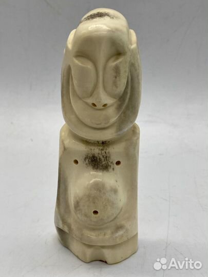 Статуэтка из кости Пеликен, Чукотка, СССР
