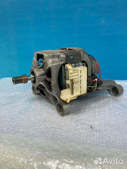 Двигатель стиральной машины Electrolux EWT 9120W