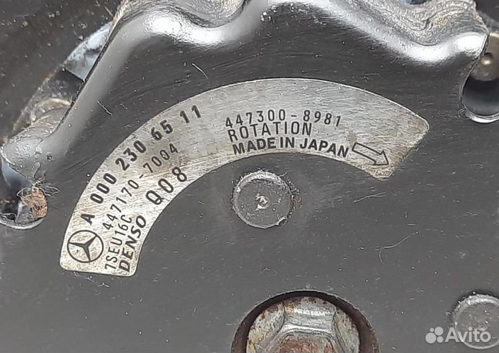 Компрессор системы кондиционирования Mercedes-Benz