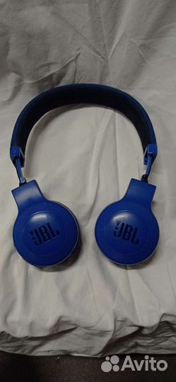 Наушники JBL E45BT
