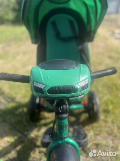 Детский велосипед с ручкой